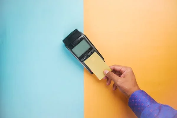 智能pos机刷信用卡，2025年手续费扣多少？
